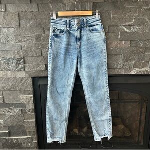 Kancan Cadence Ultra High Rise Skinny in Light Acid Wash